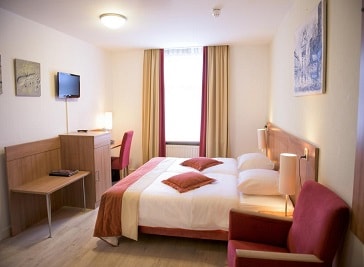 Hotel et le Cafe de Paris in Apeldoorn